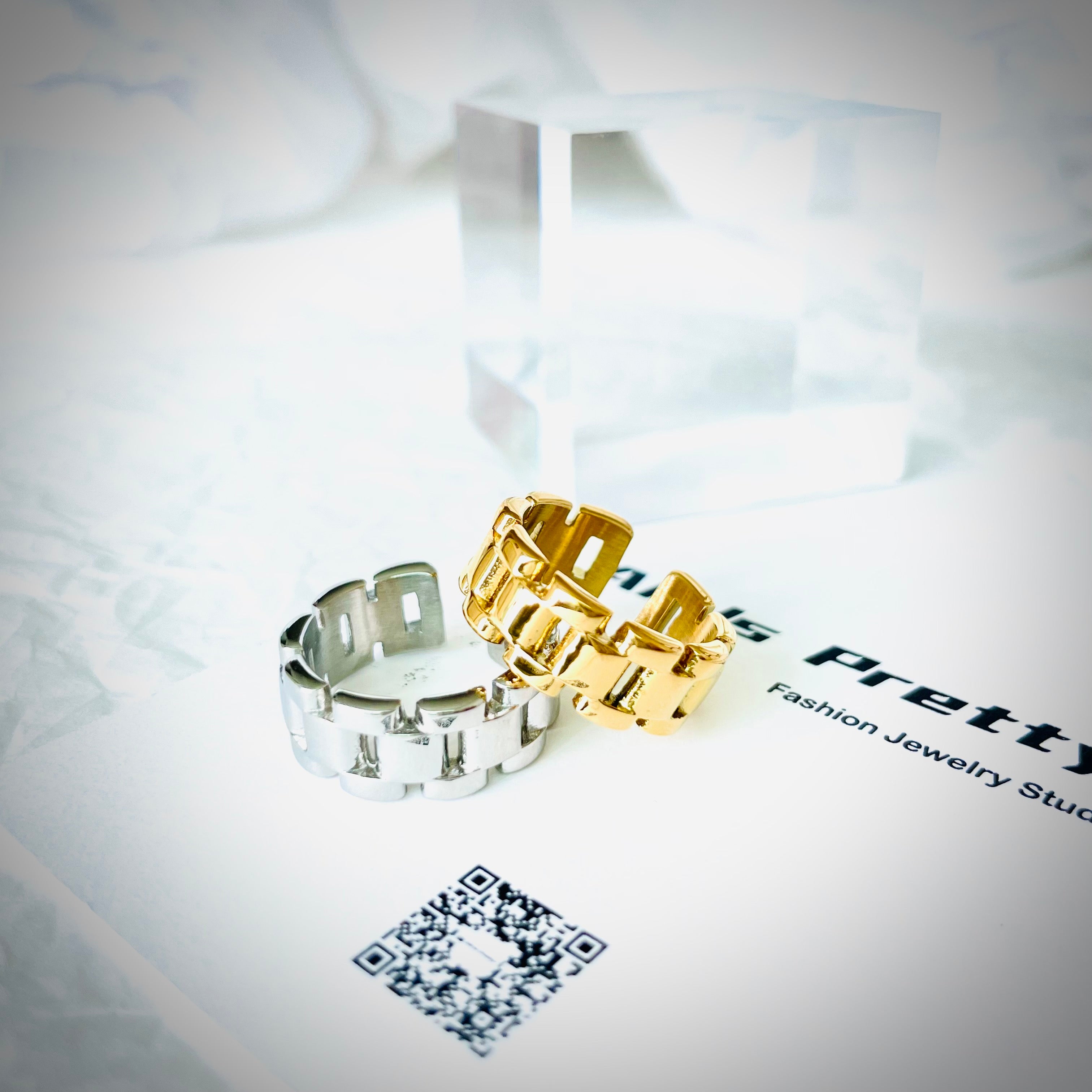 Gold plated chain ring