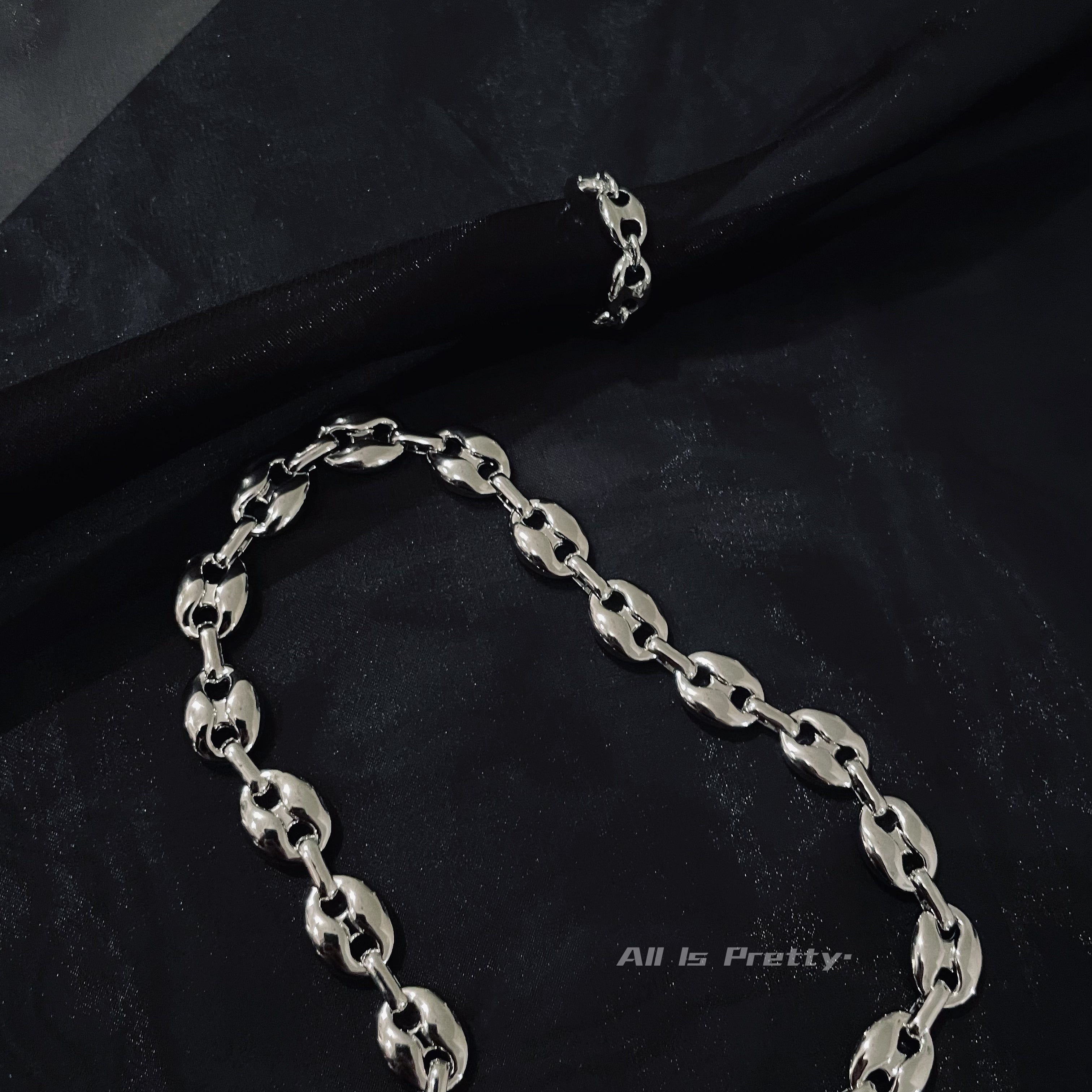 18k gold plated linked chain necklace