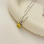 Color crystal pendant necklace