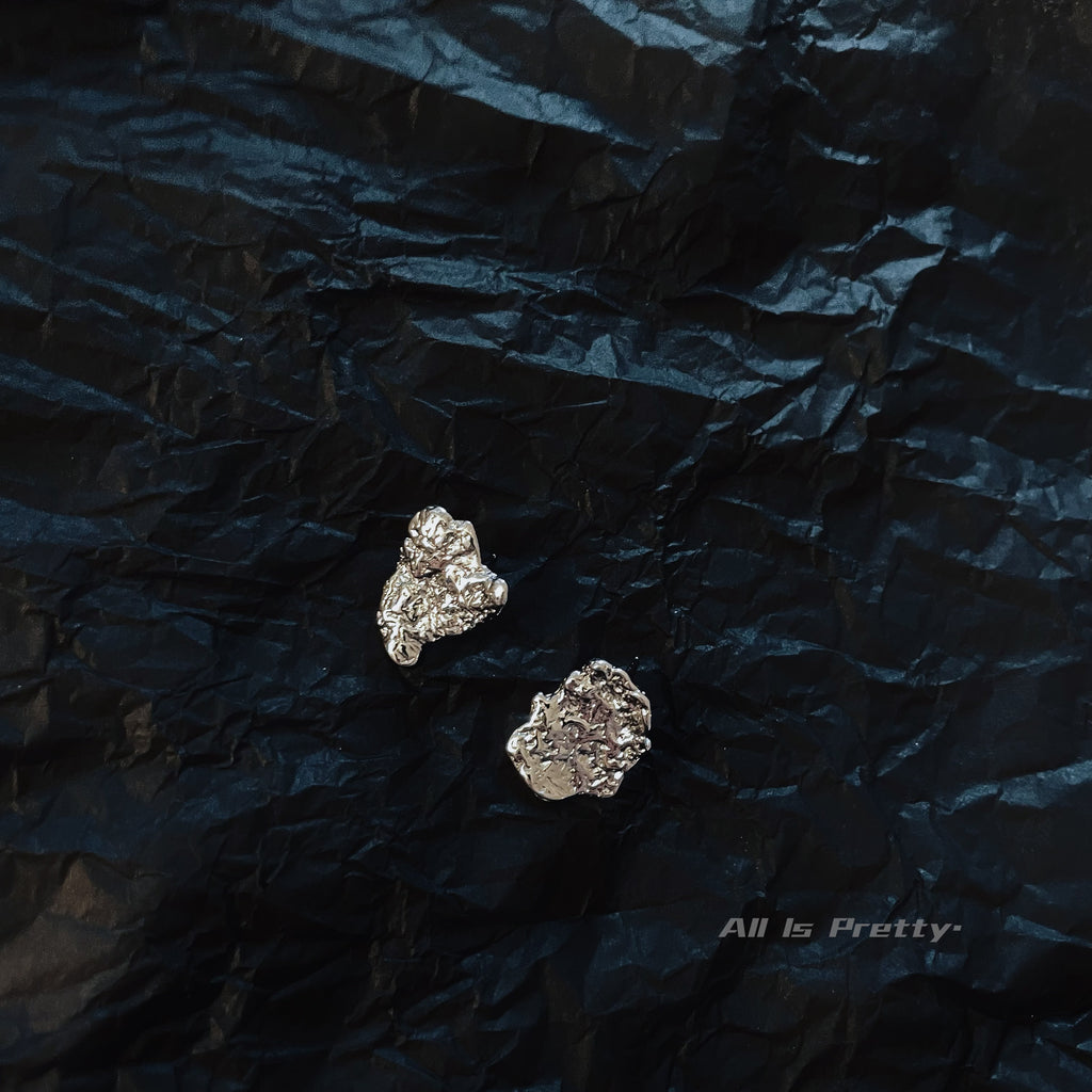 Textured chip earrings