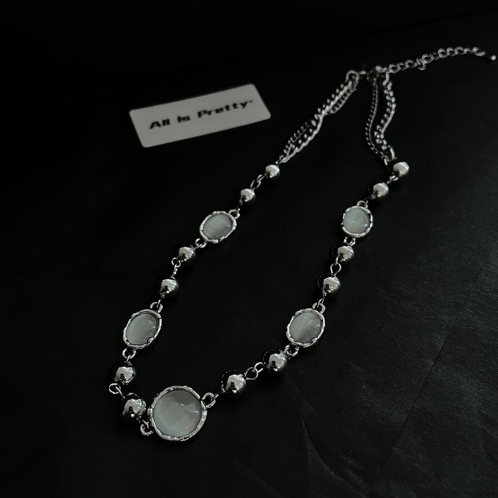 Stylish link necklace