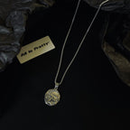 Alex pendant necklace