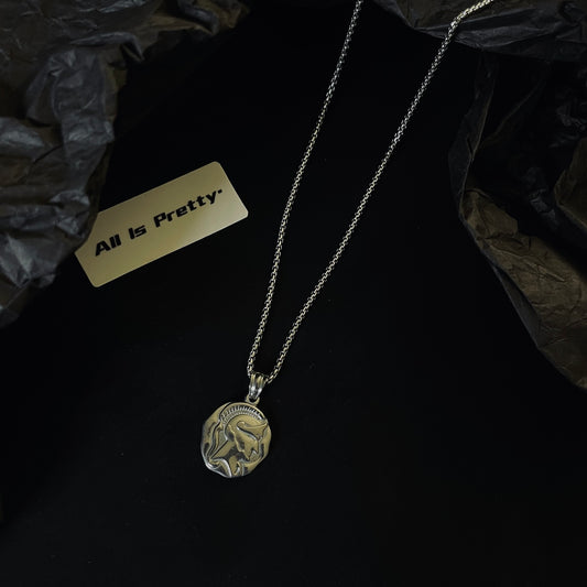 Alex pendant necklace