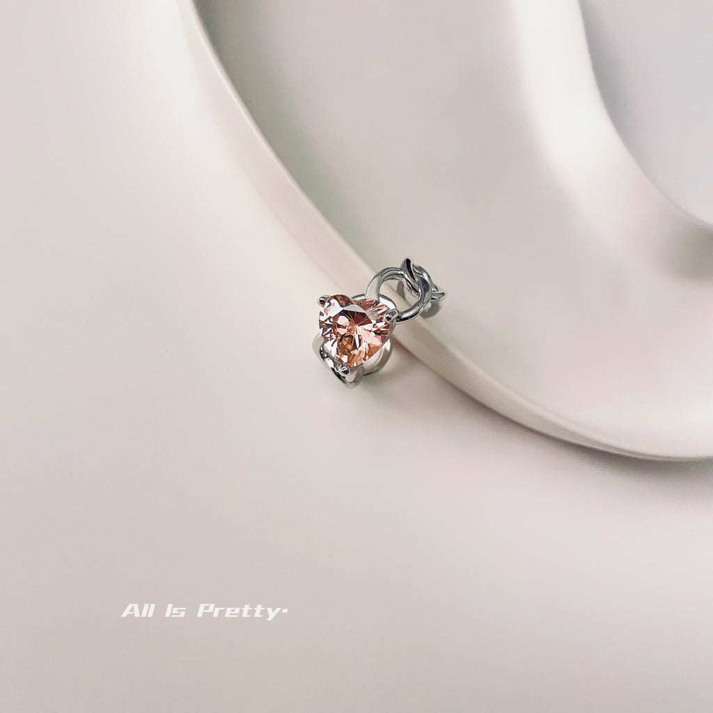 Pink heart crystal chain ring